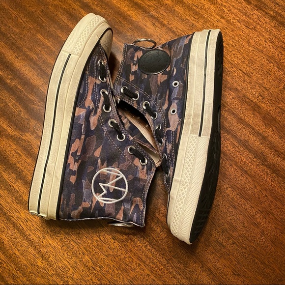 Brand NWT Undercover x Converse Camo Sneakers - Picture 2 of 10